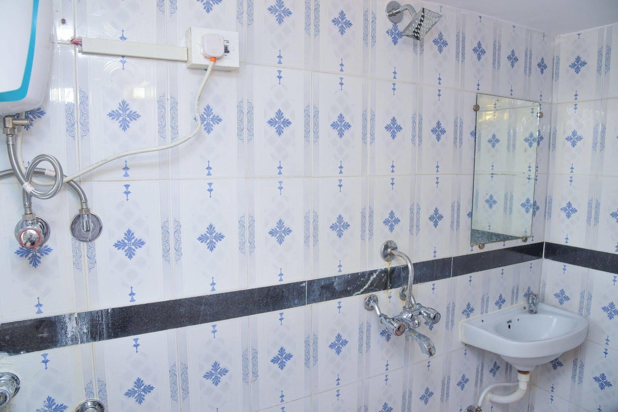 Hotel Evergreen Mumbai Luaran gambar