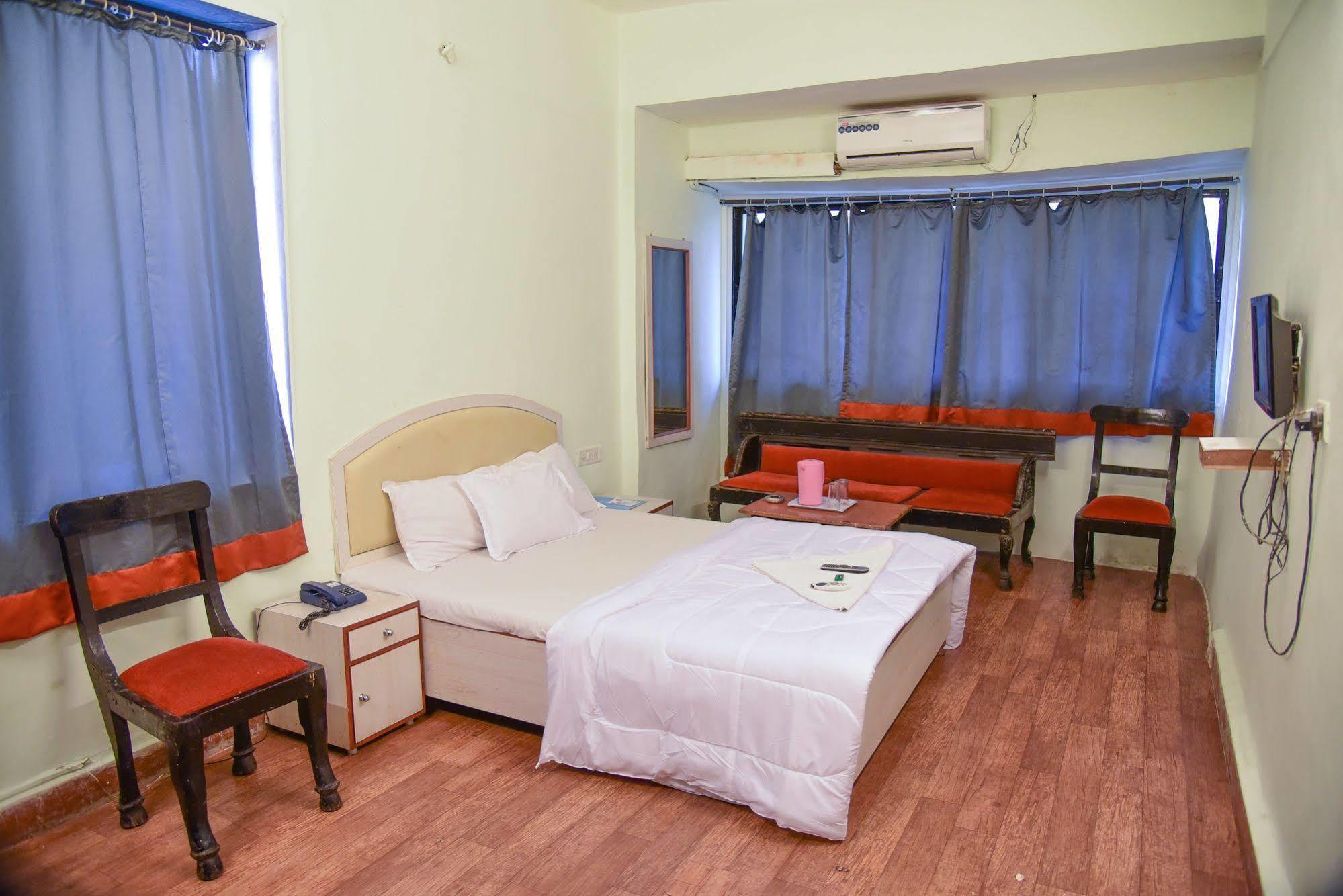 Hotel Evergreen Mumbai Luaran gambar