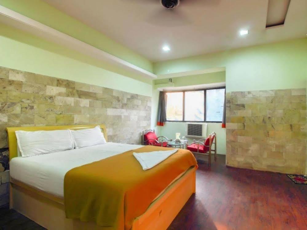 Hotel Evergreen Mumbai Luaran gambar